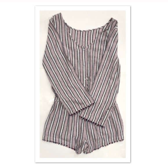 Cloth & Stone Bella Dahl Striped Linen Romper - Picture 6 of 8